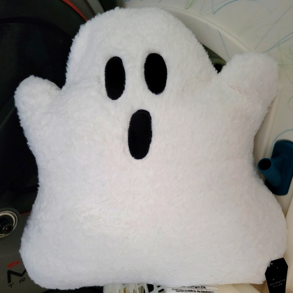 Target Holiday Viral Target Ghost Pillow Set Of 2 Poshmark